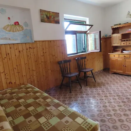 Robinson House Am Meer, Kuca Naranca Apartment *